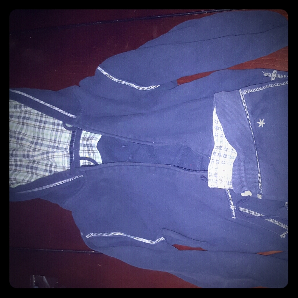 2 sweatsuits bundle.